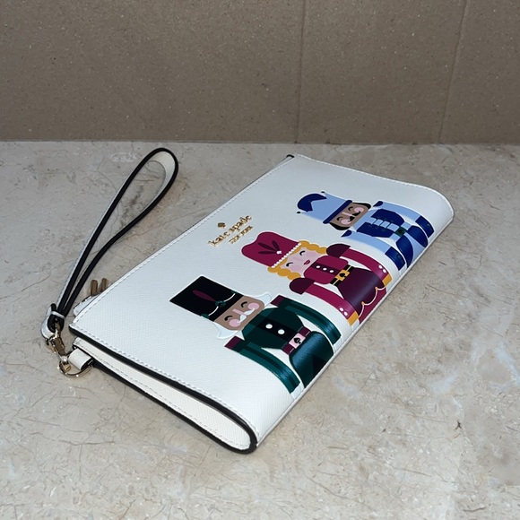 ♠️kate spade Oh What Fun Nutcracker Double Zip Wristlet, Meringue Multi NWT - Picture 7 of 12